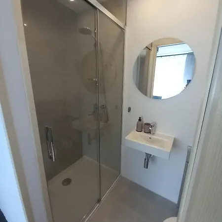 Dom Hermana Privatunterkunft Treptower Deep