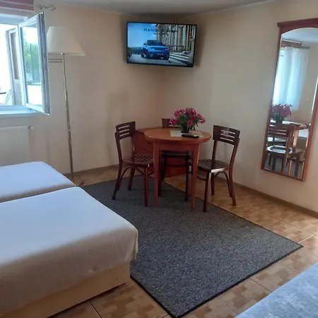 Dom Hermana Homestay *